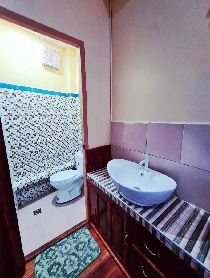 La-Familia Guest House シキホール エクステリア 写真