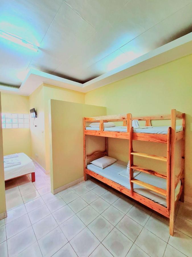 La-Familia Guest House シキホール エクステリア 写真